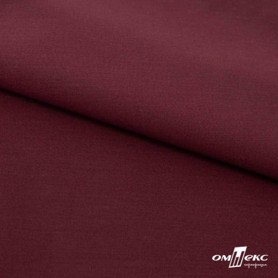 Ткань сорочечная стрейч 19-1528, 115 гр/м2, шир.150см, цвет бордо - купить в Ессентуках. Цена 307.75 руб.