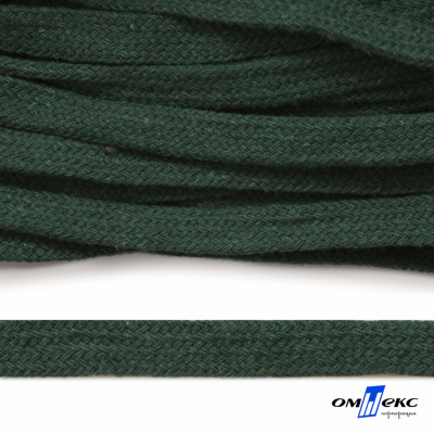 Шнур плетеный d-8 мм плоский, 70% хлопок 30% полиэстер, уп.85+/-1 м, цв.1016-т.зеленый - купить в Ессентуках. Цена: 742.50 руб.