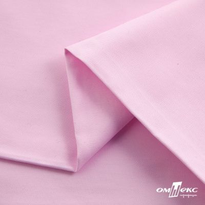 Ткань сорочечная Альто, 115 г/м2, 58% пэ,42% хл, окрашенный, шир.150 см, цв. 2-розовый (арт.101) - купить в Ессентуках. Цена 306.69 руб.